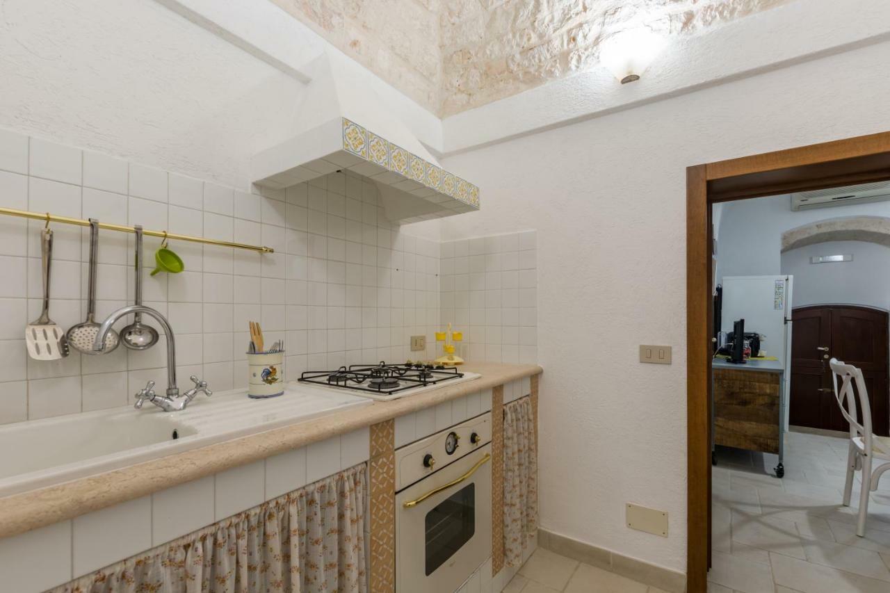 Dimora Zafferano - Guest House Ostuni Exterior foto