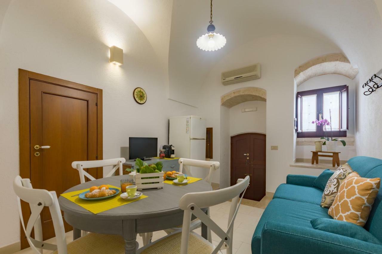 Dimora Zafferano - Guest House Ostuni Exterior foto